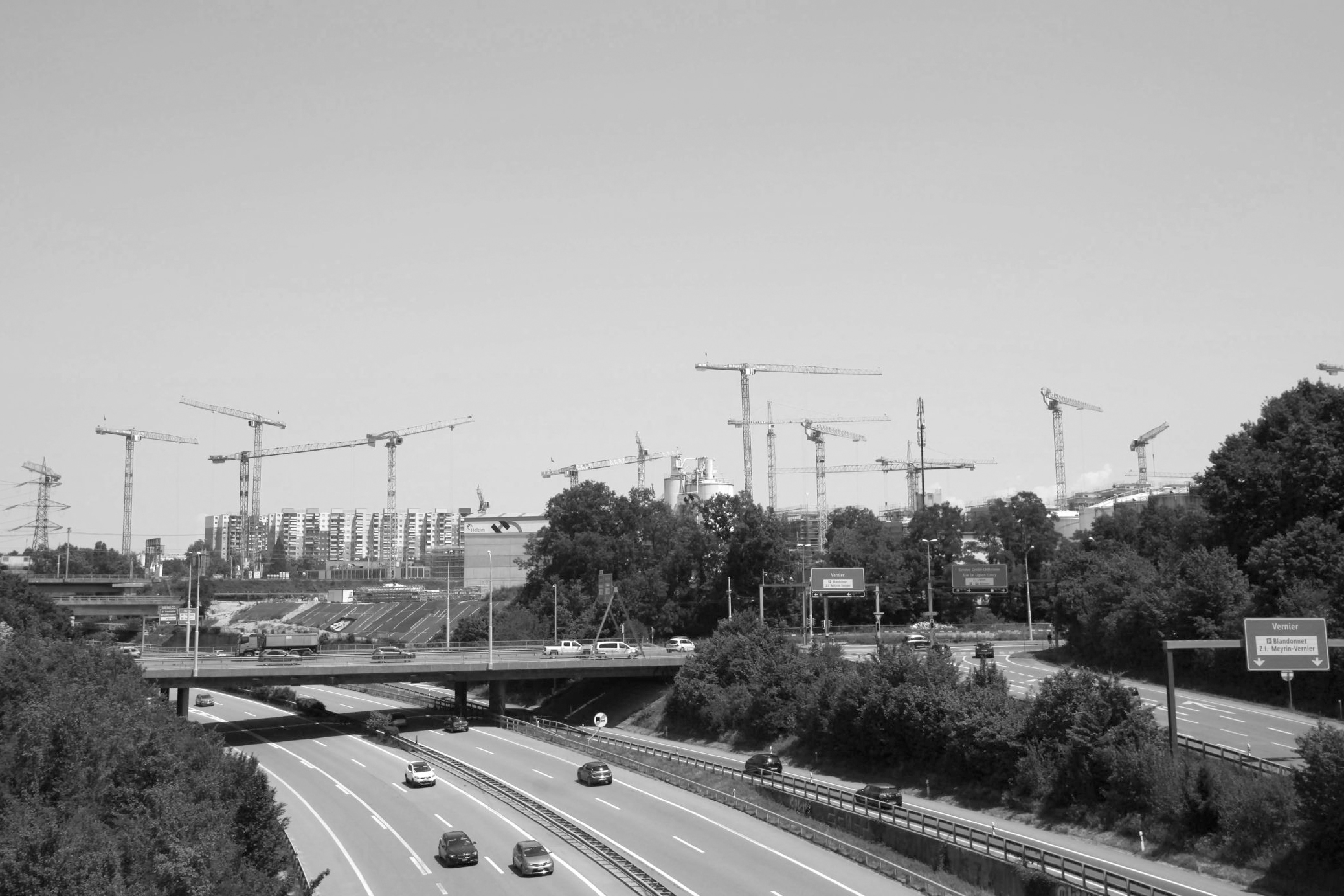 L'autoroute à côté du Bois de la Grille © Delphine Luchetta